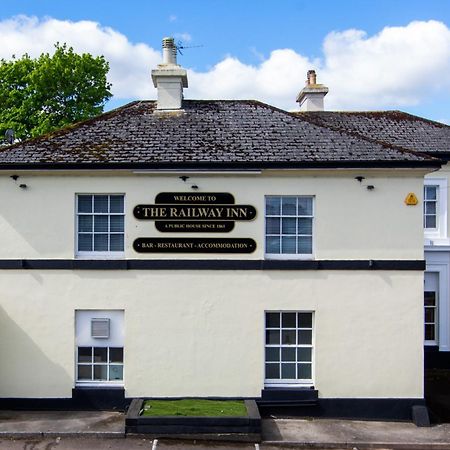 The Railway Inn Brixham Exterior photo